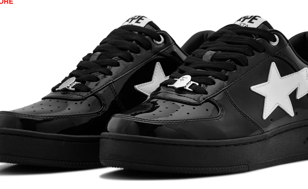 BLACK AND WHITE BAPESTA VENDOR